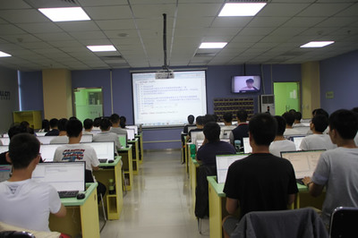 重慶軟件開發工程師培訓指南 機構、路徑與前景